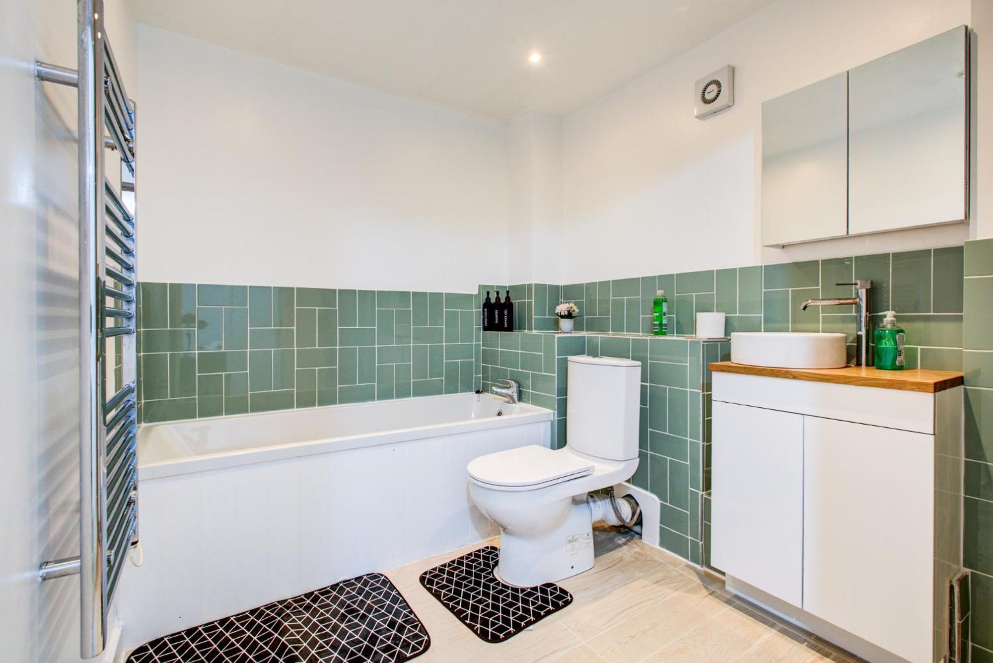 2-bed Flat In Canary Wharf Great Location