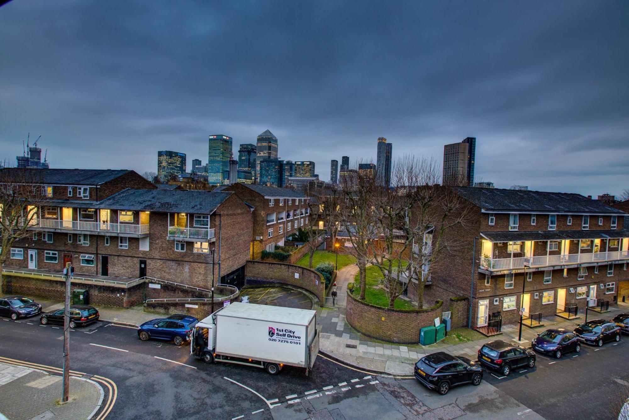 Appartement 2-bed Flat In Canary Wharf Great Location *